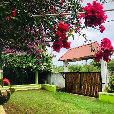 Italian Guest Hotel Trincomalee Buitenkant foto
